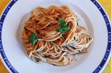 Ricetta Spaghetti con la Bottarga di Tonno